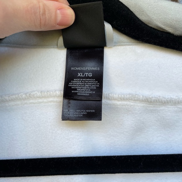 New! North Face Women’s Apex Bionic Jacket Large - Picture 8 of 9